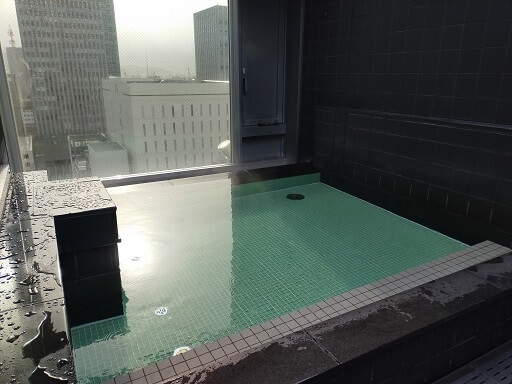 クロスホテル札幌大浴場の露天風呂